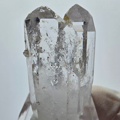 Enhydro Phantom Hämatit Quarz, Analcim, 3x Blase Streep Mine Goboboseb Namibia 38*20*15mm