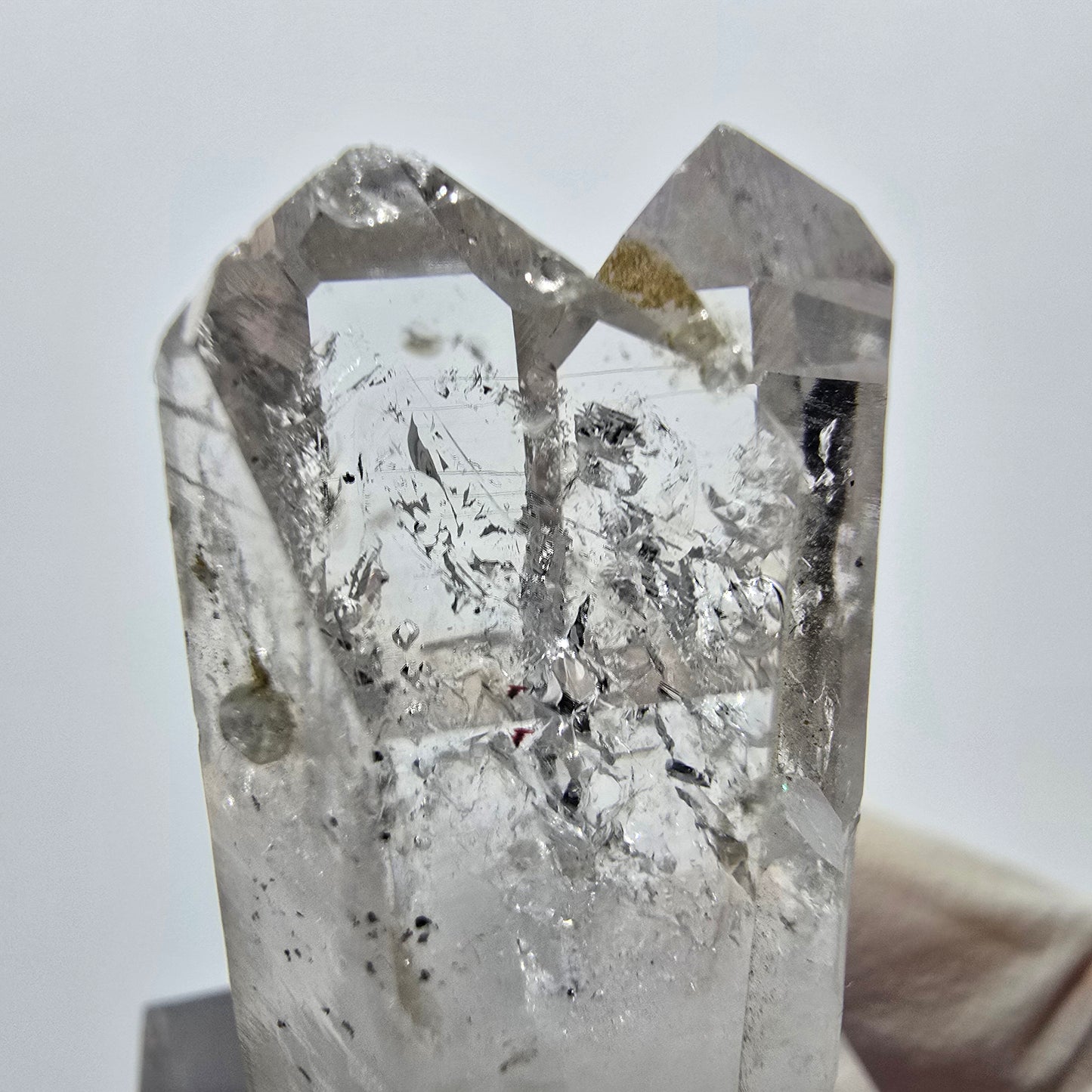 Enhydro Phantom Hämatit Quarz, Analcim, 3x Blase Streep Mine Goboboseb Namibia 38*20*15mm