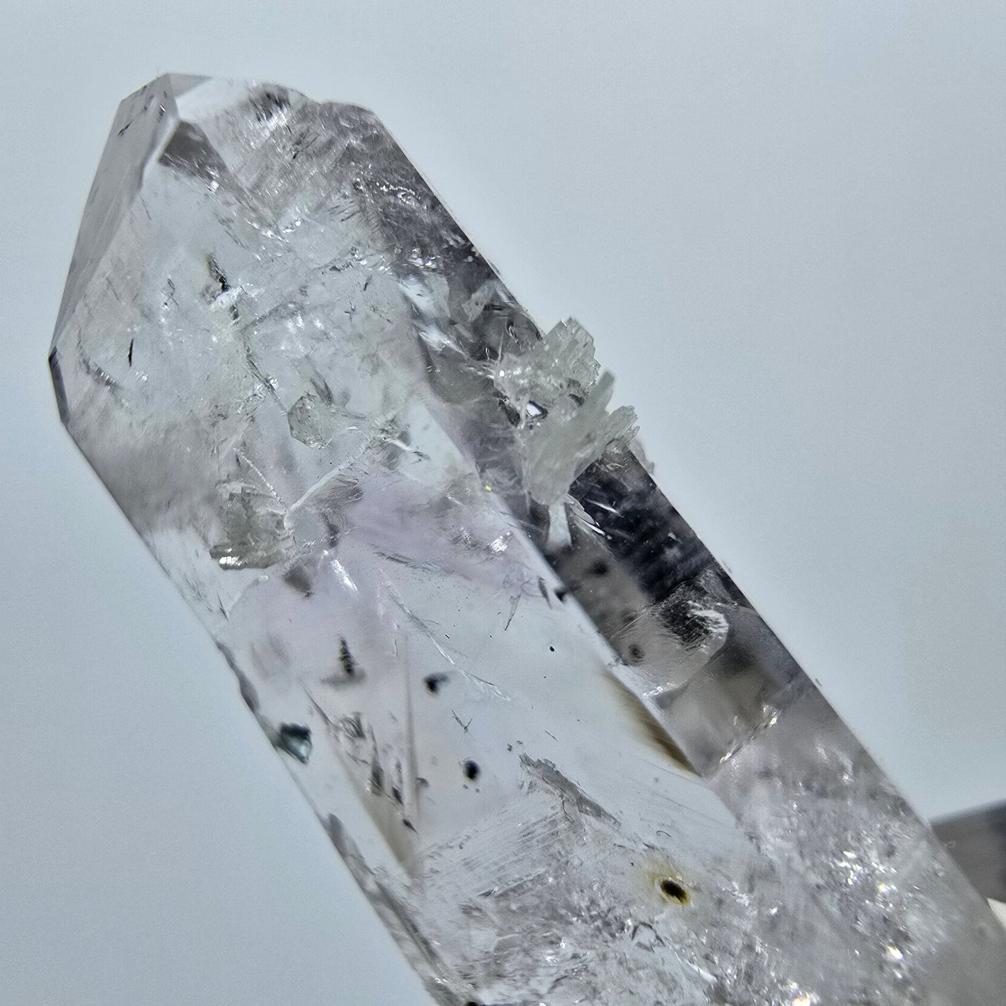 Enhydro Lemurian Quartz with Analcim, Prehnite Streep Mine Goboboseb, Namibia 32*16*10mm 
