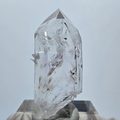 Enhydro Lemurian Quartz with Analcim, Prehnite Streep Mine Goboboseb, Namibia 32*16*10mm 
