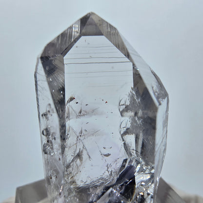 Lemurian Phantom Amethyst mit Analcim, Hämatit Streep Mine Goboboseb, Namibia 32*18*14mm