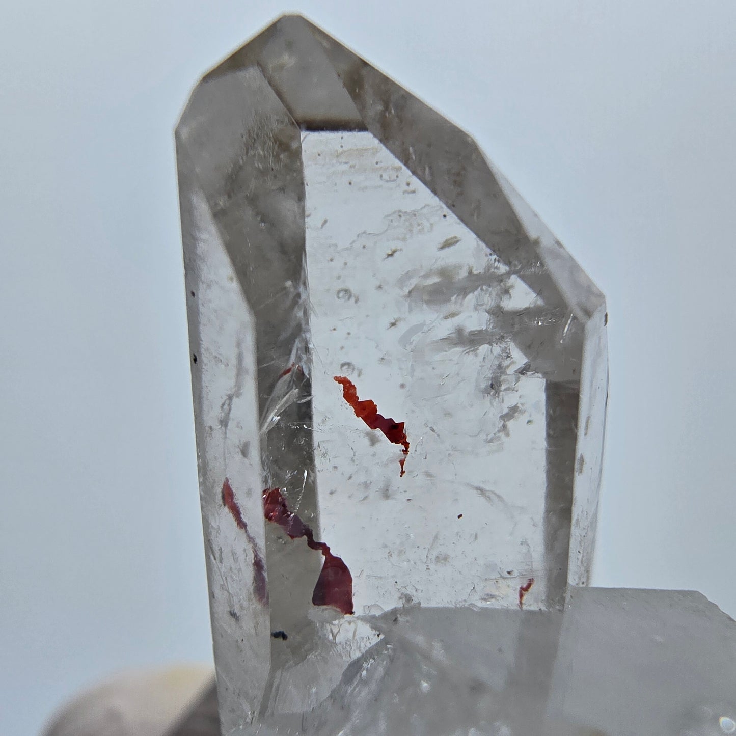 Harlekin Lemurian Phantom Quarz Spitze Streep Mine Goboboseb, Namibia 34*21*20mm