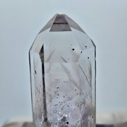 Lemurian Phantom Amethyst mit Hämatit Streep Mine Goboboseb, Namibia 31*15*10mm