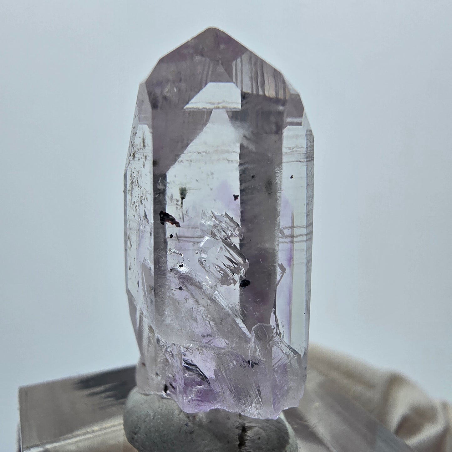 Enhydro Lemurian Phantom Amethyst, Hämatit, 3x Blase Streep Mine Gobo. Namibia 31*15*10mm