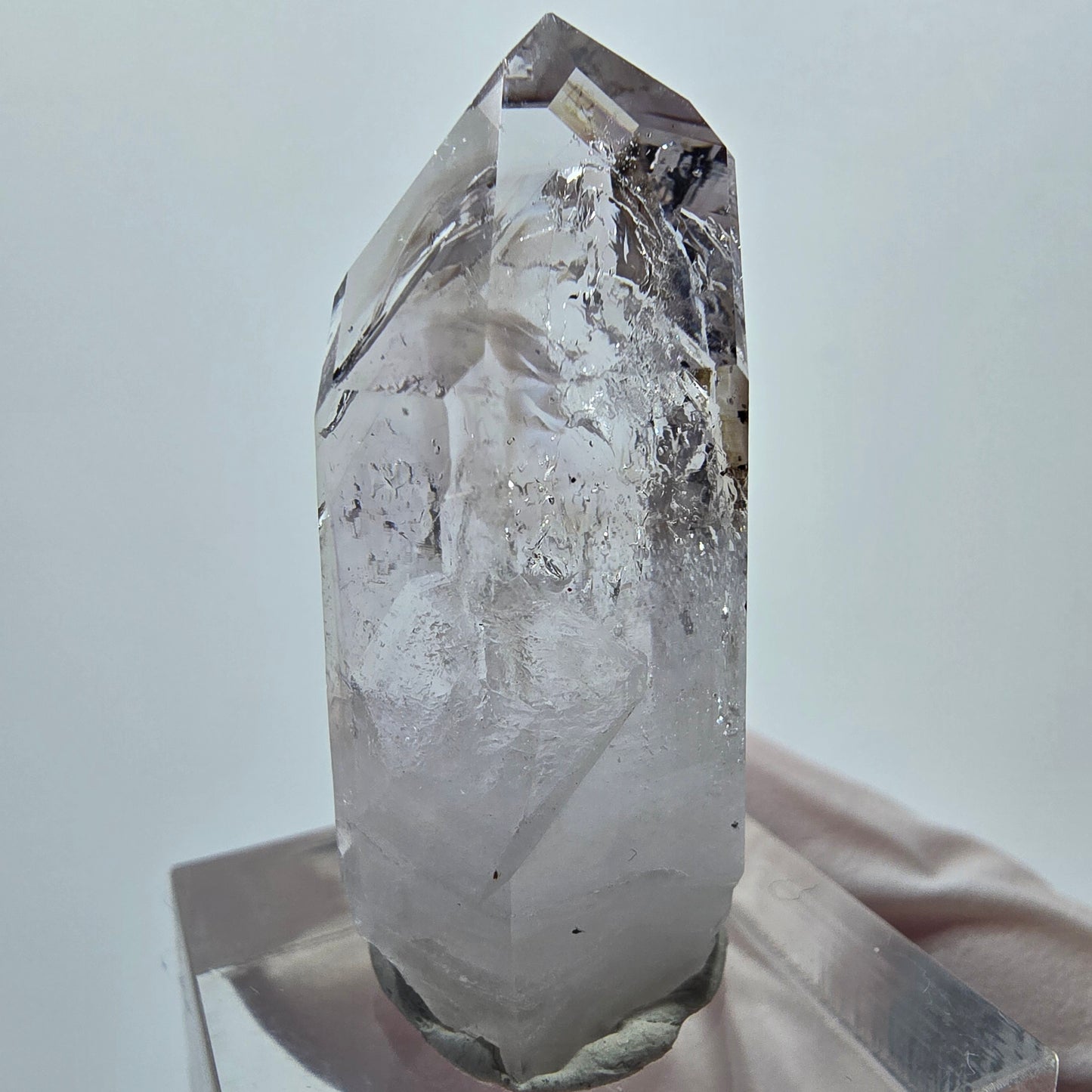 Enhydro Phantom Quarz mit Hämatit, 1x Blase Streep Mine Goboboseb, Namibia 38*17*14mm