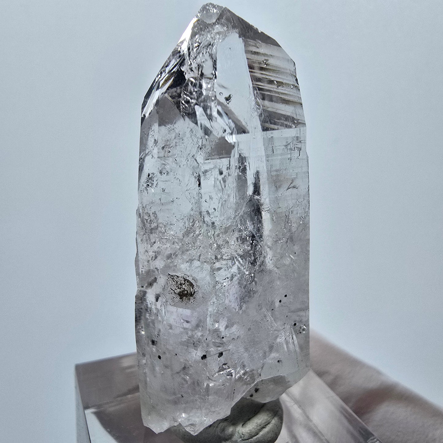 Lemurian Phantom Quarz mit Hämatit Streep Mine Goboboseb, Namibia 42*19*18mm