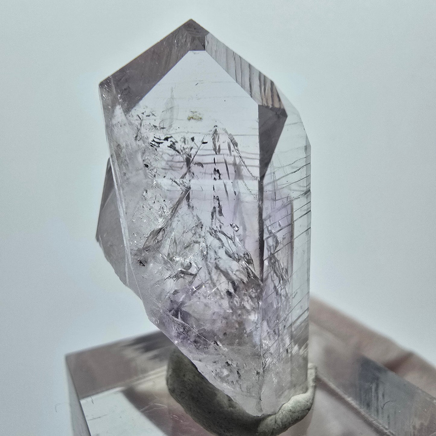 Enhydro Lemurian Phantom Amethyst, 2x Blase Streep Mine Goboboseb, Namibia 34*19*15mm