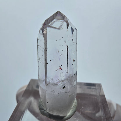 Lemurian Phantom Amethyst mit Hämatit Streep Mine Goboboseb, Namibia 27*11*11mm