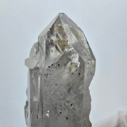 Skelett Phantom Quarz mit Hämatit Stufe Goboboseb, Namibia 50*24*18mm