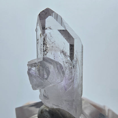 Enhydro Lemurian Phantom Amethyst, 1x Blase Streep Mine Goboboseb, Namibia 37*18*14mm
