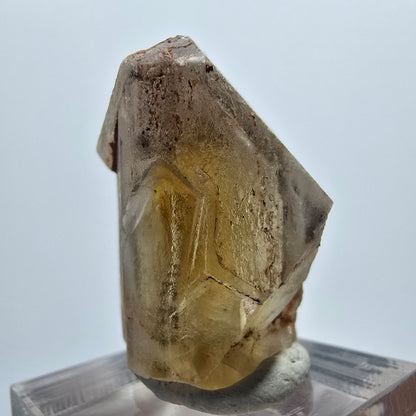 Cristal de barytine rare, jaune brunâtre, Brukkaros, Namibie, 30*18*19 mm 