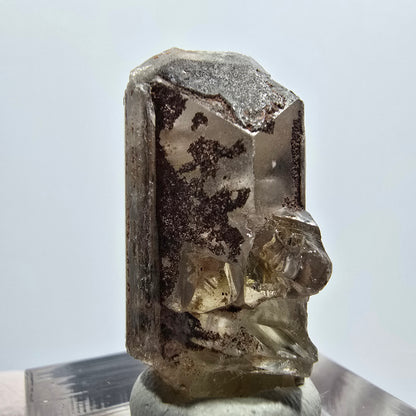 Cristal de barytine rare, jaune brunâtre, Brukkaros, Namibie, 28*16*14 mm 
