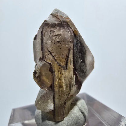 Cristal de barytine rare, jaune brunâtre, Brukkaros, Namibie, 28*16*14 mm 
