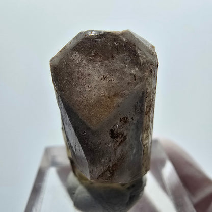 Cristal de barytine rare, jaune brunâtre, Brukkaros, Namibie, 28*16*14 mm 