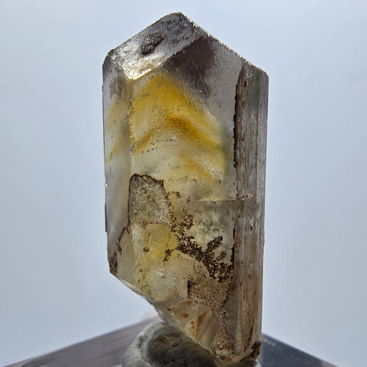 Cristal de barytine rare, jaune brunâtre, Brukkaros, Namibie, 35 x 16 x 12 mm 
