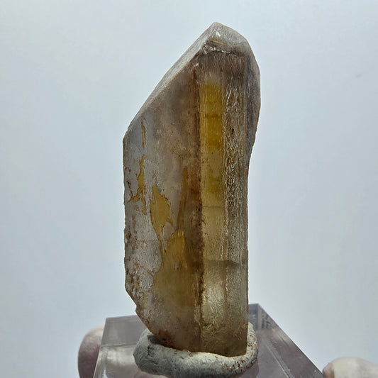 Cristal de barytine rare, jaune brunâtre, Brukkaros, Namibie, 48*19*16 mm 