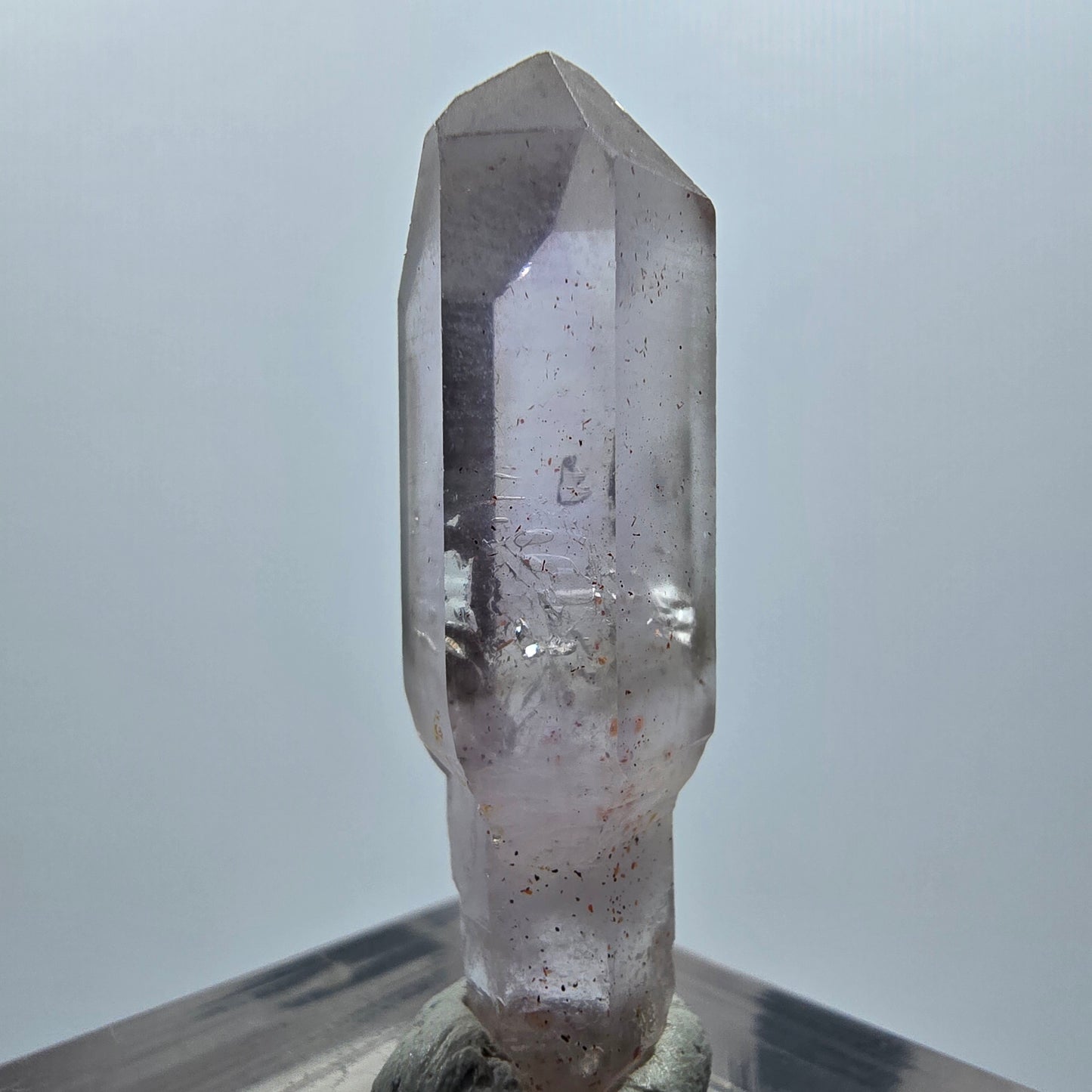 Rare pointe de sceptre en améthyste fantôme squelette DT Goboboseb, Namibie 34*10*9mm 