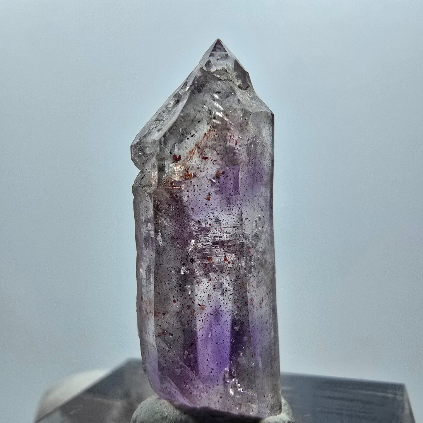 Klare Lemurian Phantom Amethyst Zepter Spitze Goboboseb, Namibia 27*10*9mm