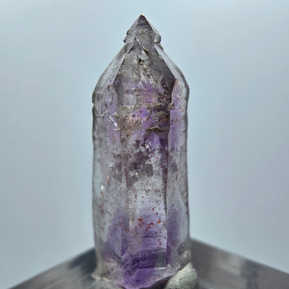 Klare Lemurian Phantom Amethyst Zepter Spitze Goboboseb, Namibia 27*10*9mm