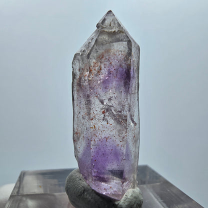 Klare Lemurian Phantom Amethyst Zepter Spitze Goboboseb, Namibia 27*10*9mm