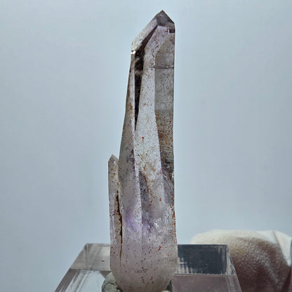 Klare Lemurian Phantom Amethyst Zepter Spitze Goboboseb, Namibia 42*13*9mm