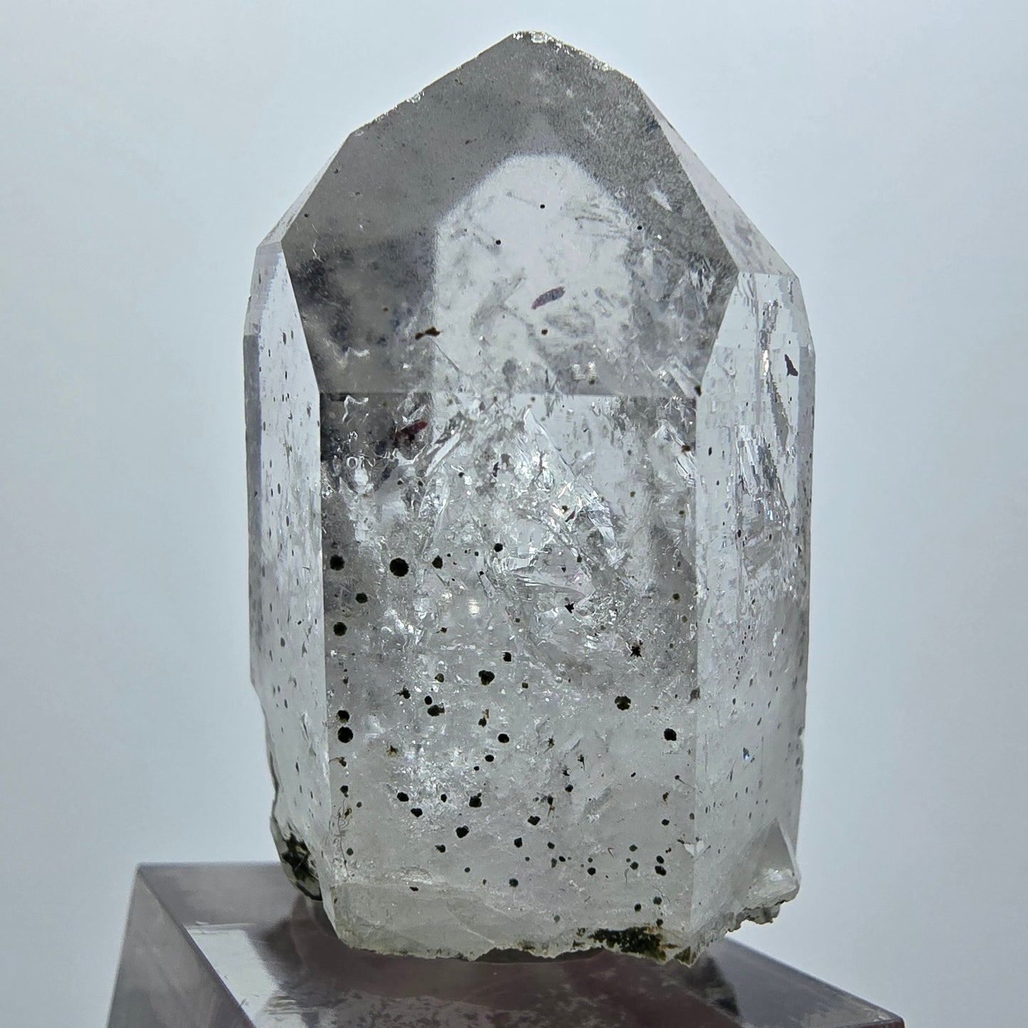 Quartz arlequin Enhydro avec épidote, 3 bulles (grandes) Gobo de mine Streep. Namibie 58*49*28mm 