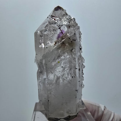 Améthyste fantôme lémurienne arlequin avec stries d'analcim, mine de Goboboseb, Namibie, 53 x 24 x 20 mm 