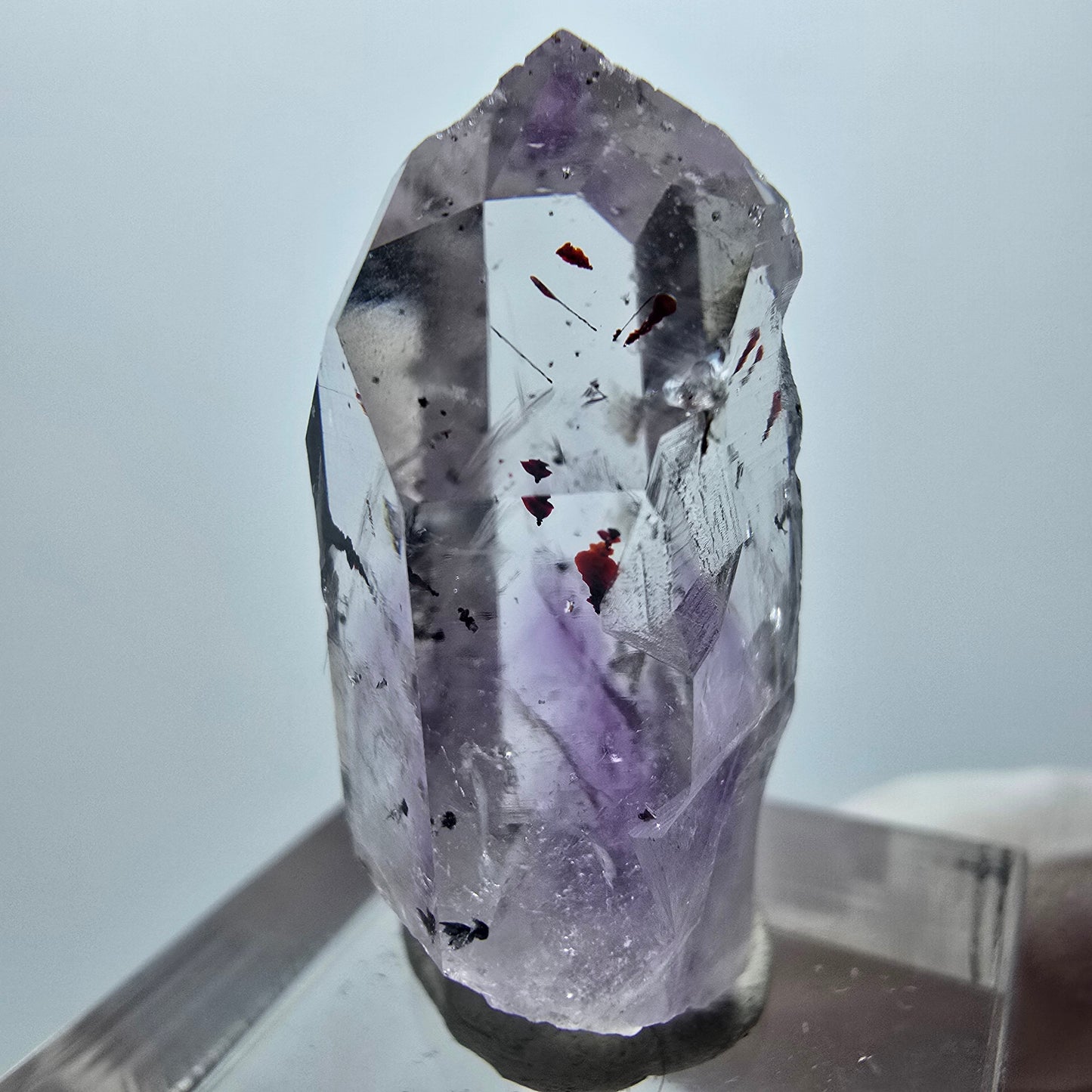 Harlequin Lémurien Fantôme Améthyste Dentelle Streep Mine Goboboseb Namibie 30*16*12mm 