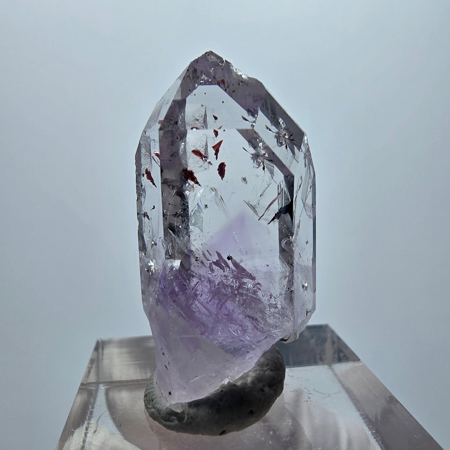 Harlequin Lémurien Fantôme Améthyste Dentelle Streep Mine Goboboseb Namibie 30*16*12mm 