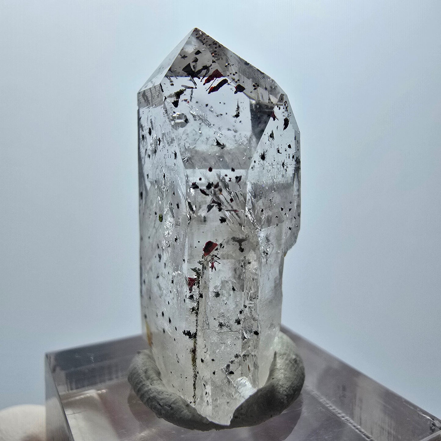 Harlekin Phantom Quarz mit Epidot Streep Mine Goboboseb Namibia 33*22*12mm