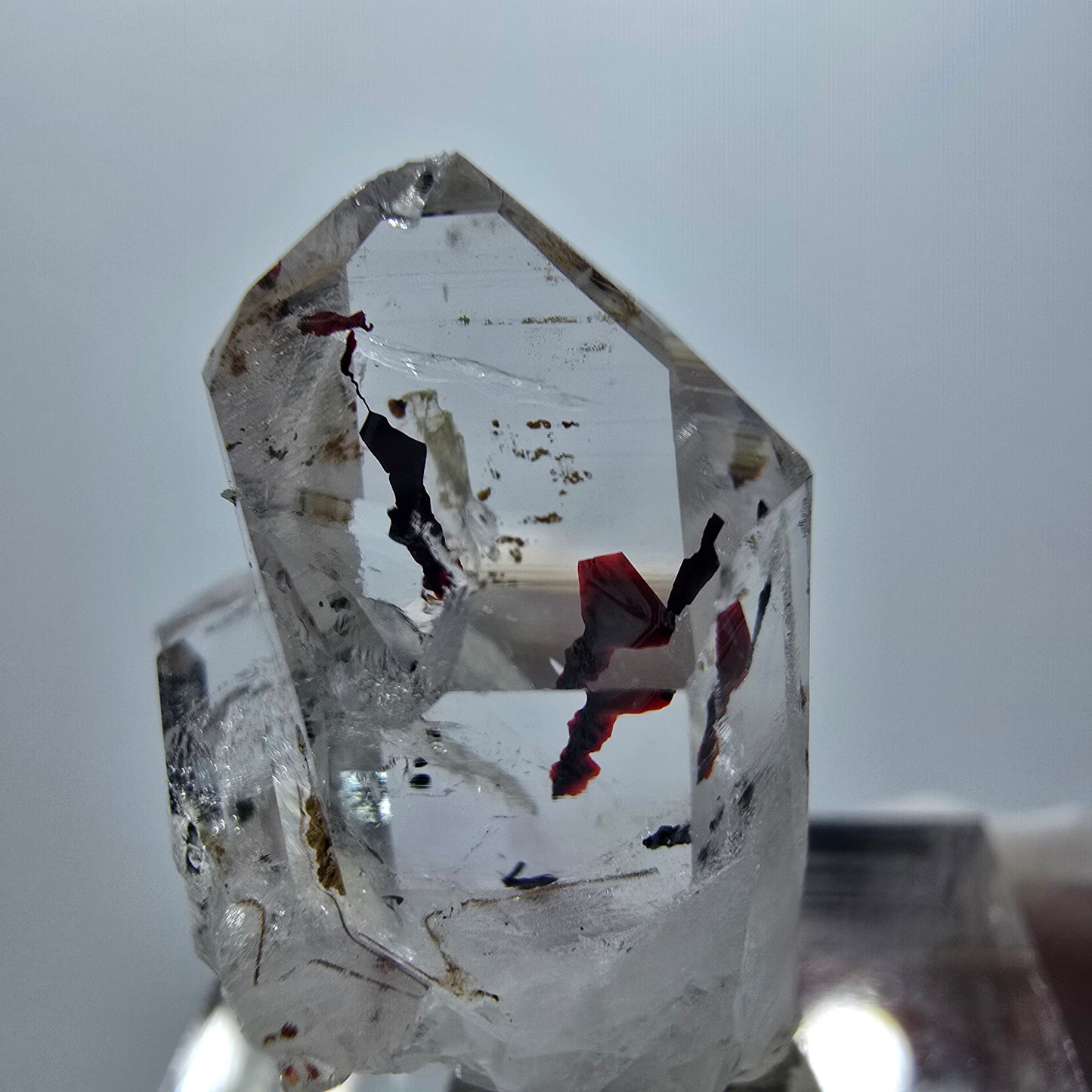 Harlekin Phantom Quarz mit Epidot Streep Mine Goboboseb Namibia 28*19*17mm