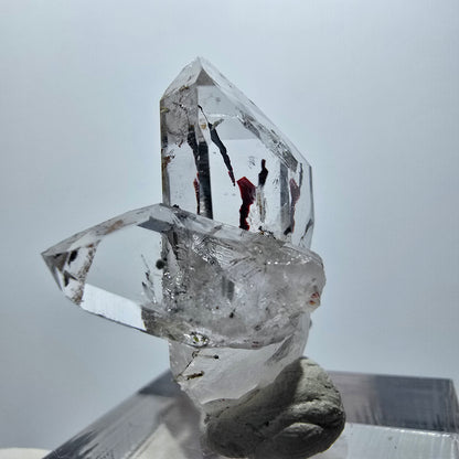 Harlekin Phantom Quarz mit Epidot Streep Mine Goboboseb Namibia 28*19*17mm