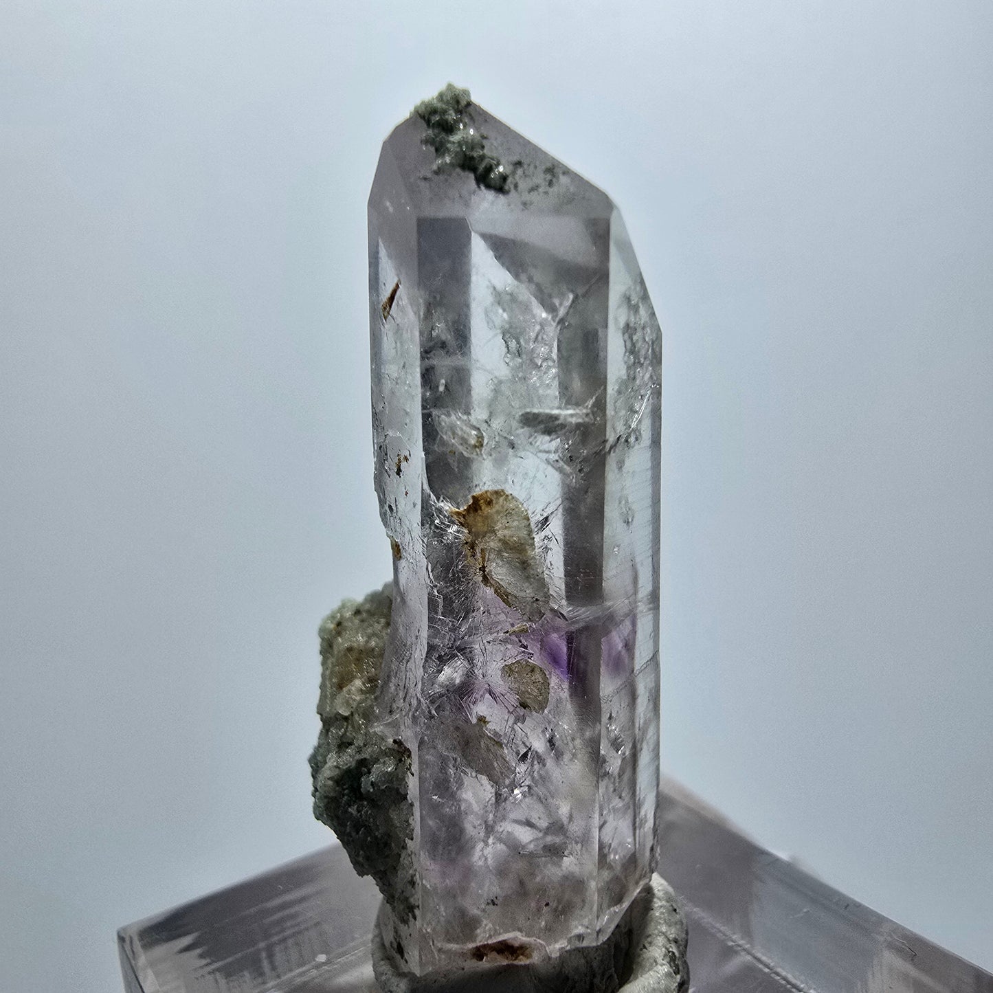 Phantom Amethyst mit Analcim, Prehnit Streep Mine Goboboseb Namibia 37*17*13mm