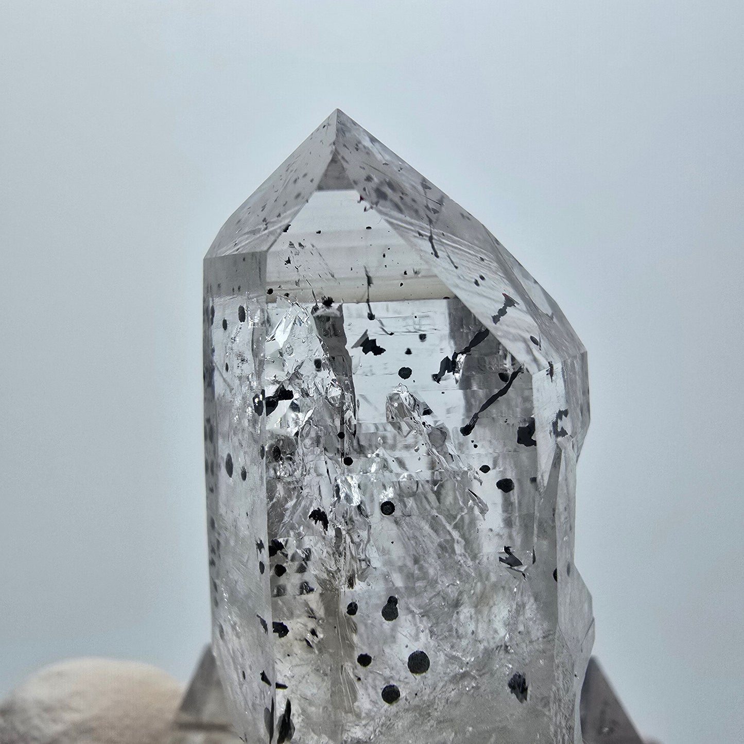 Enhydro Harlekin Phantom Quarz, 4x Blase Streep Mine Goboboseb Namibia 35*20*17mm