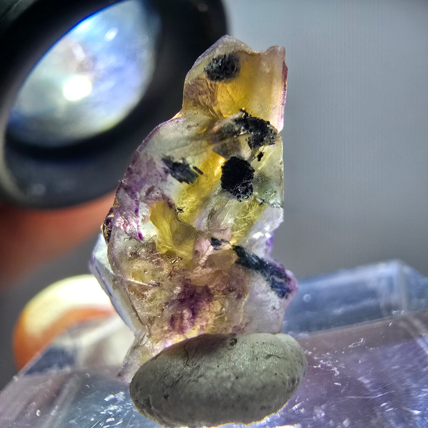 Seltene Phantom Fluorit Würfel Stufe, lila grün gelb Erongo, Namibia 18*10*9mm