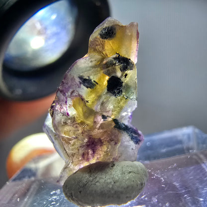 Seltene Phantom Fluorit Würfel Stufe, lila grün gelb Erongo, Namibia 18*10*9mm