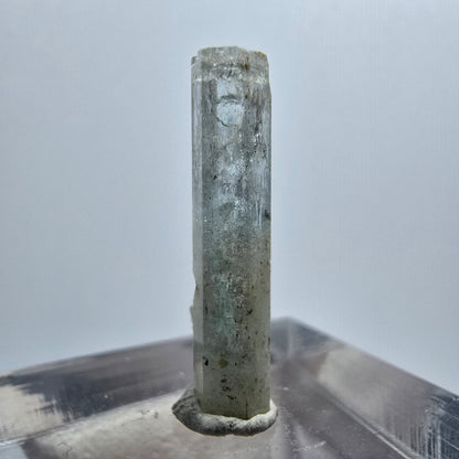 Sehr klarer Aquamarin X Kristall, blau Erongo, Namibia 21*5*4mm