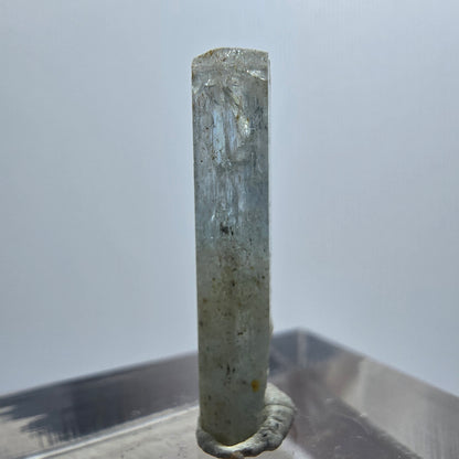 Sehr klarer Aquamarin X Kristall, blau Erongo, Namibia 21*5*4mm