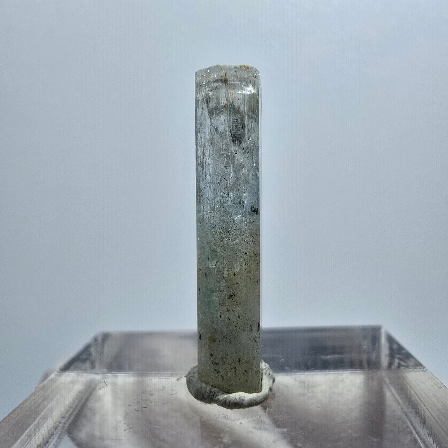 Sehr klarer Aquamarin X Kristall, blau Erongo, Namibia 21*5*4mm