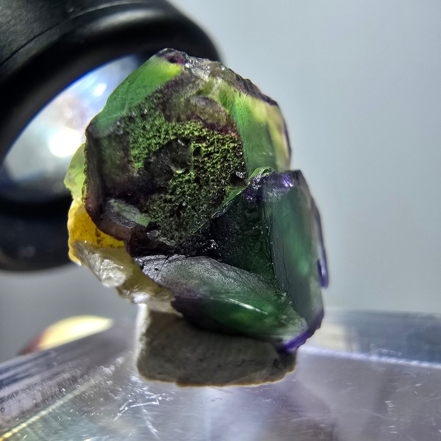 Sehr klare Phantom Fluorit Würfel, Muskovit Stufe Erongo, Namibia 17*12*12mm
