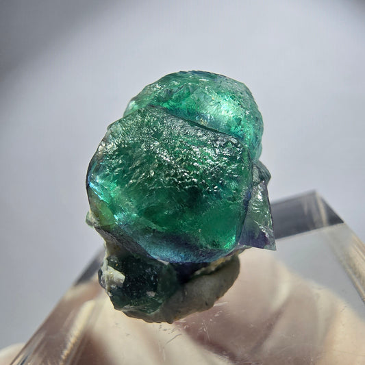 Phantom Fluorit Würfel, Orthoklas Stufe, grün lila blau Erongo, Namibia 21*15*14mm