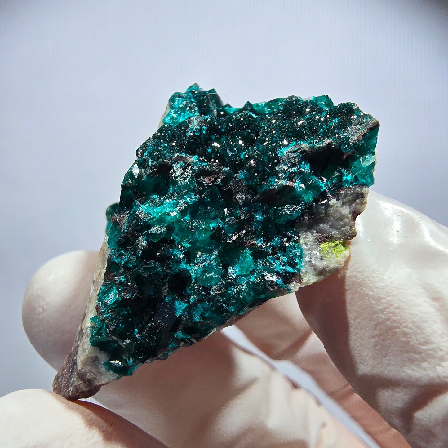 Seltene Dioptas XX, Mottramit auf Matrix Stufe Tsumeb Mine, Namibia 41*34*19mm