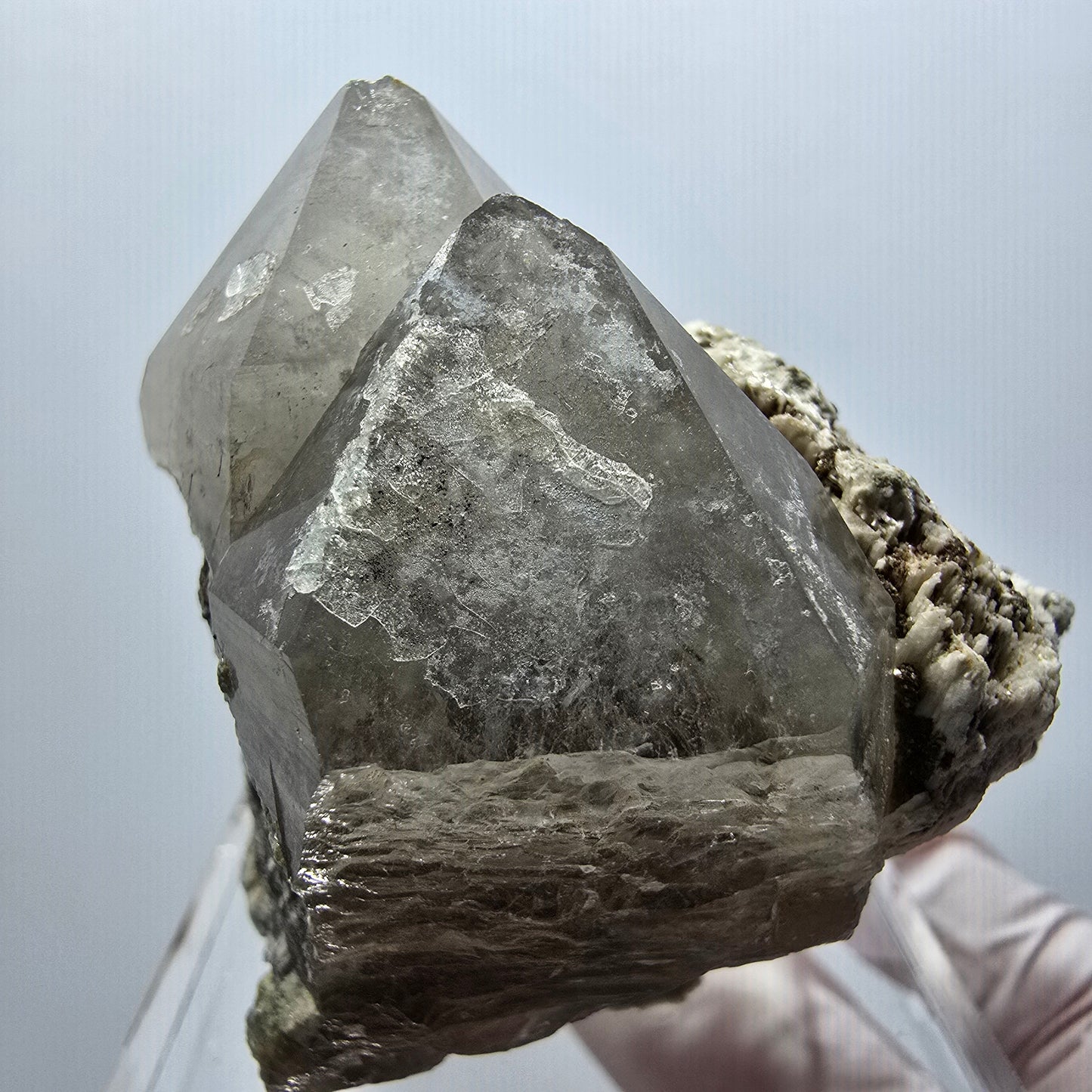 Phantom Rauchquarz, Muskovit, Schörl Turmalin, Hyalit Opal Erongo, Namibia 53*49*39 mm