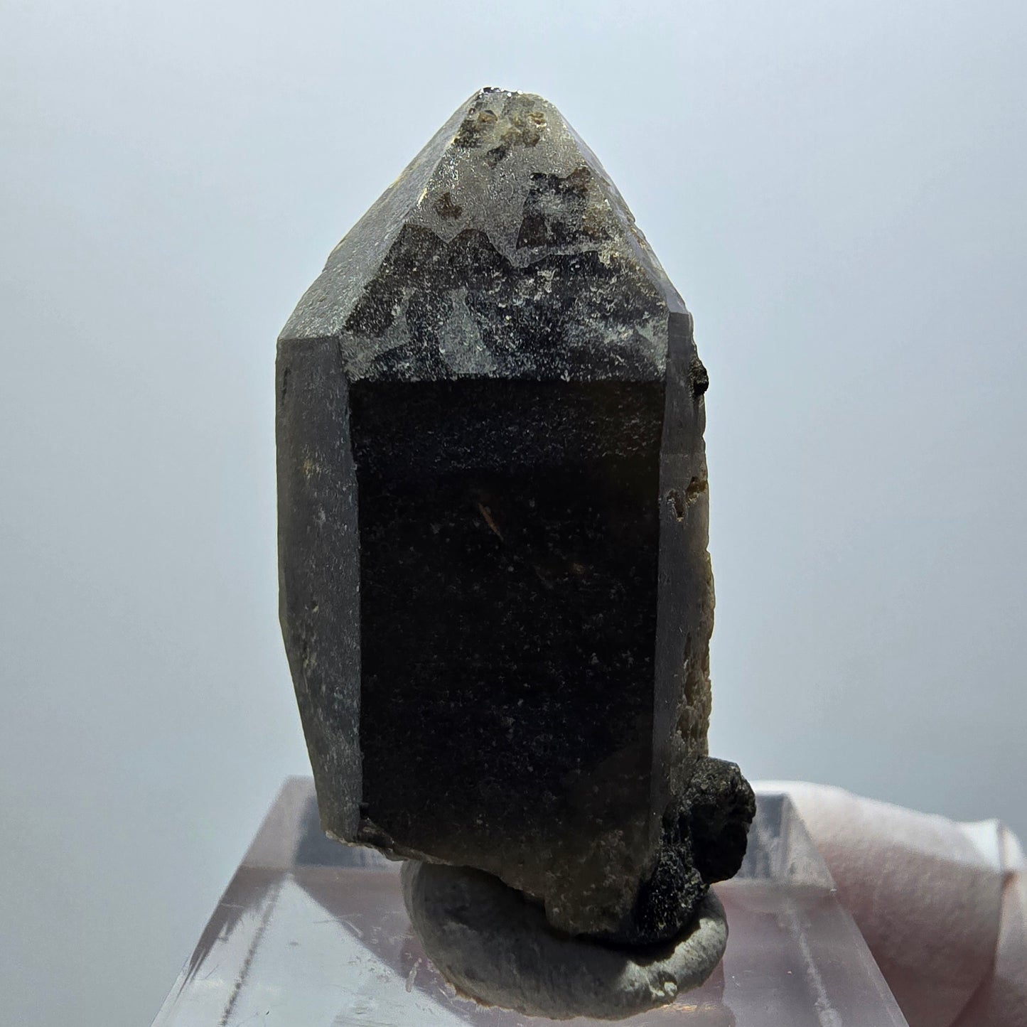Rare smoky quartz with orthoclase tip, Erongo, Namibia, 37*19*15mm 