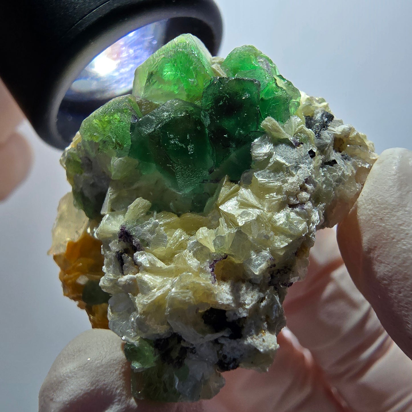 Cube de fluorite fantôme, muscovite, spécimen de quartz fumé d'Erongo, Namibie 38*32*21 mm 