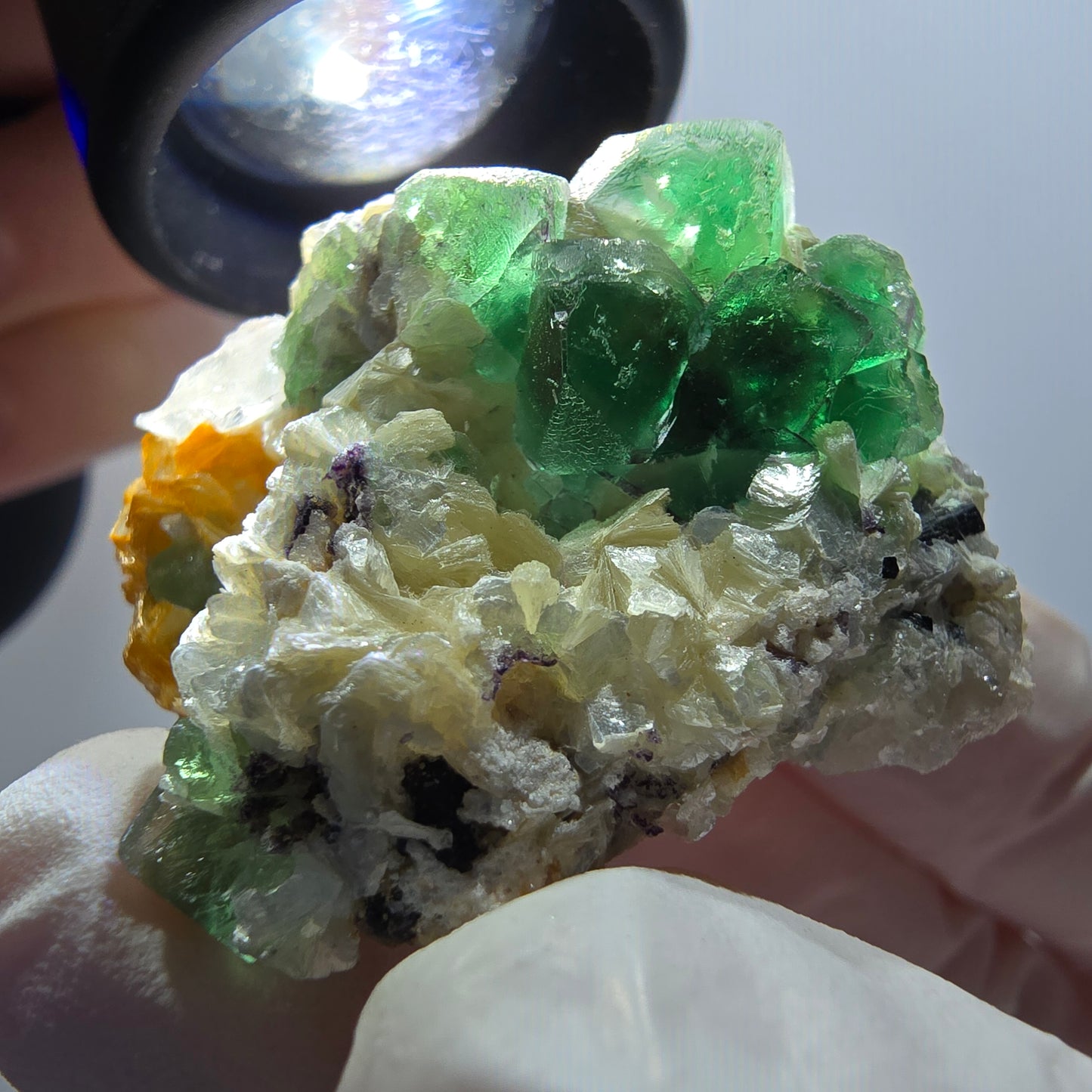 Cube de fluorite fantôme, muscovite, spécimen de quartz fumé d'Erongo, Namibie 38*32*21 mm 