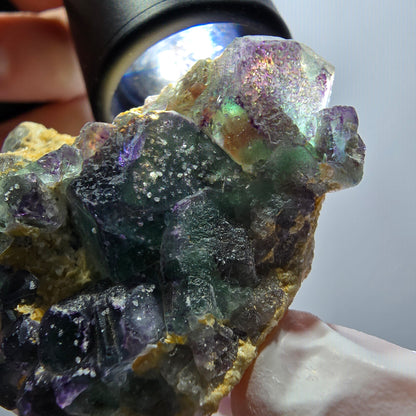 Cube de fluorite fantôme, hexagonal, spécimen de muscovite d'Erongo, Namibie 49*34*36 mm 