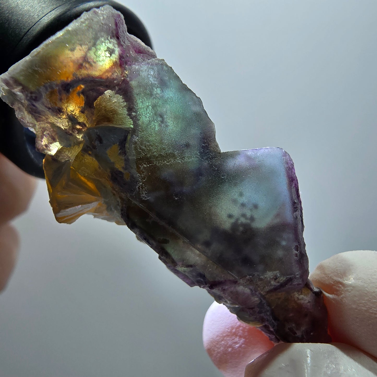 Phantom Fluorit Würfel, Muskovit Stufe Erongo, Namibia 48*24*14mm