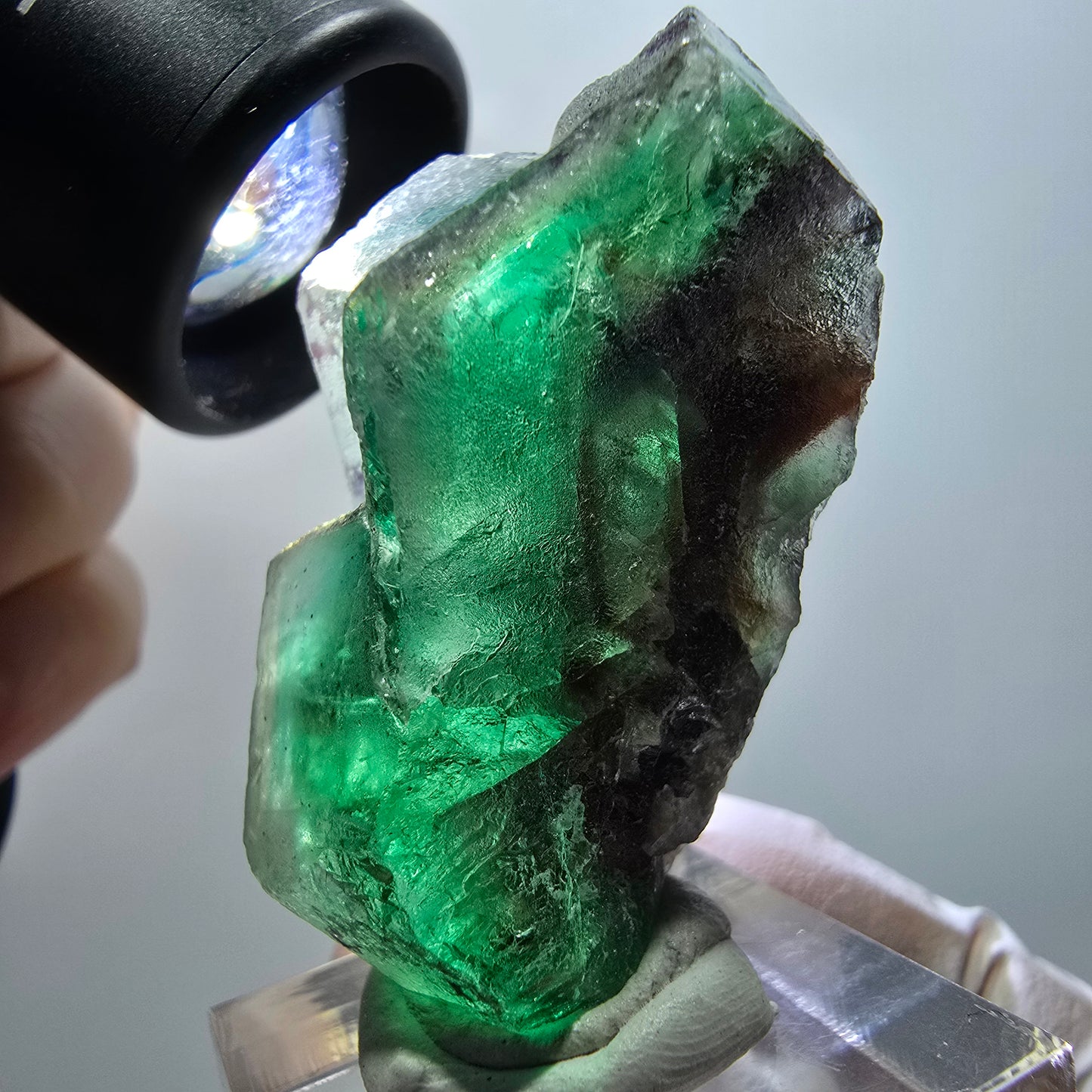 Spécimen cubique de fluorite fantôme très clair, vert-brun, Erongo, Namibie, 44*23*24 mm 