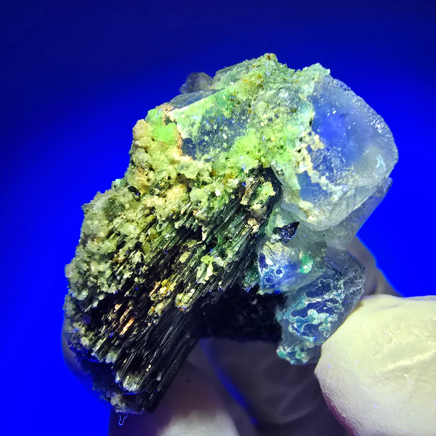 Phantom Fluorit Würfel, Schörl Turmalin, Hyalit Opal Stufe Erongo, Namibia 33*27*29mm